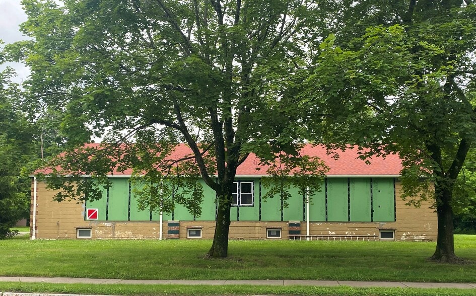 7392 S Broadway, Red Hook, NY for sale - Building Photo - Image 3 of 9