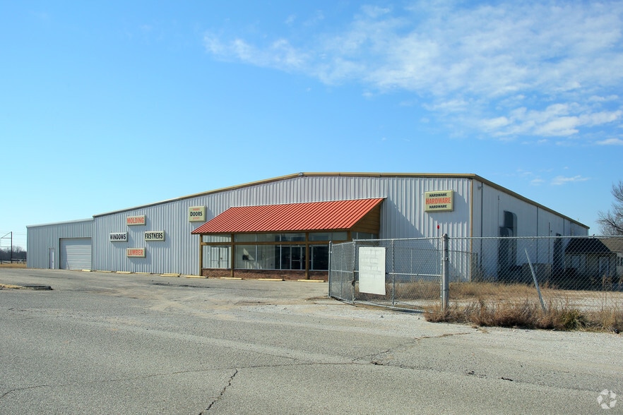 102 Lanell Dr, Grove, OK for lease - Building Photo - Image 3 of 4