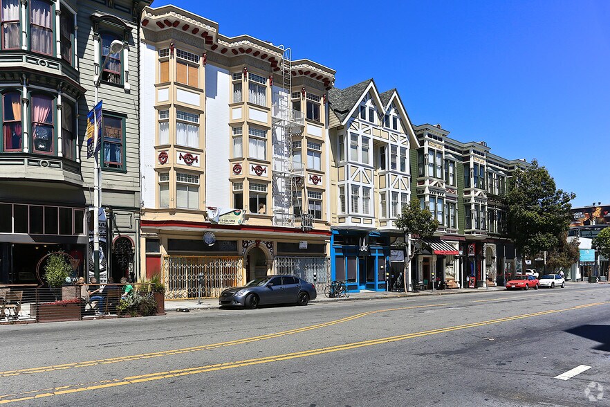 976 Valencia St, San Francisco, CA à louer - Photo du bâtiment - Image 3 de 6