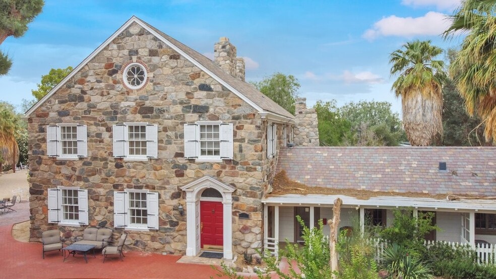 74744 Joe Davis Dr, Twentynine Palms, CA à vendre - Photo du bâtiment - Image 3 de 16