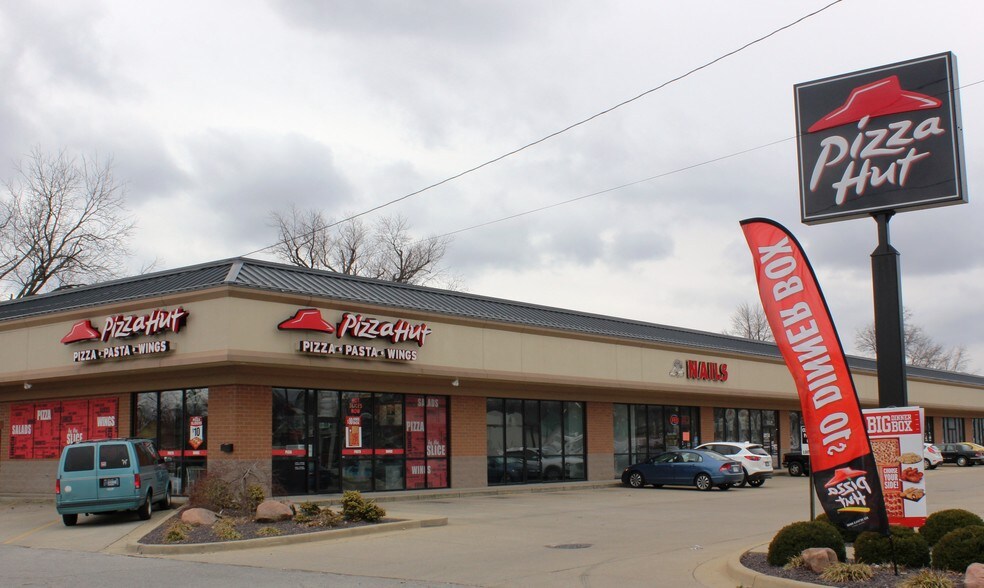 500-550 E 4th St, Mount Vernon, IN à louer - Photo du bâtiment - Image 3 de 6