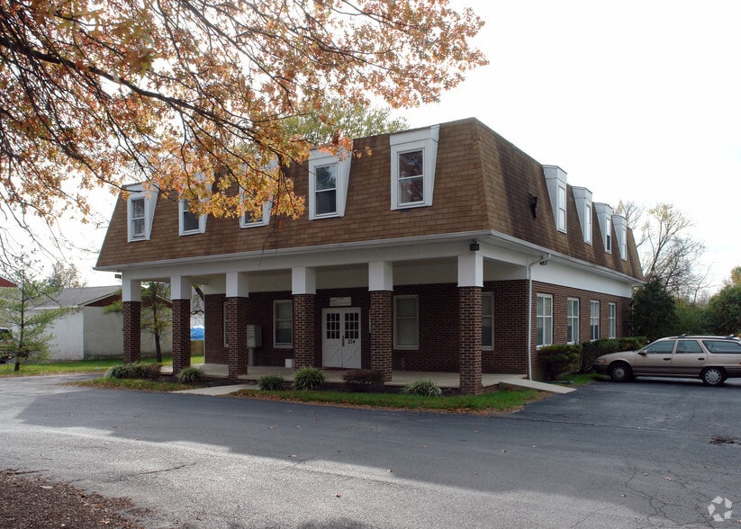 234 N Pottstown Pike, Exton, PA for lease - Building Photo - Image 2 of 2