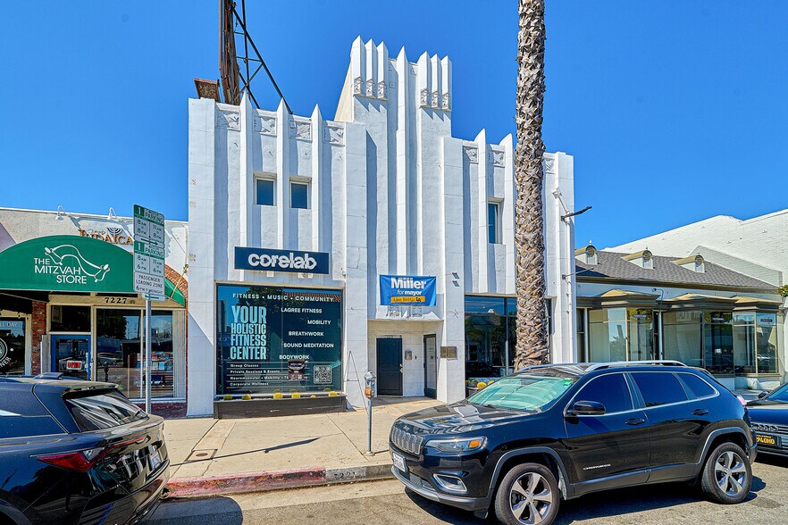 7223 Beverly Blvd, Los Angeles, CA à vendre - Photo du bâtiment - Image 1 de 18