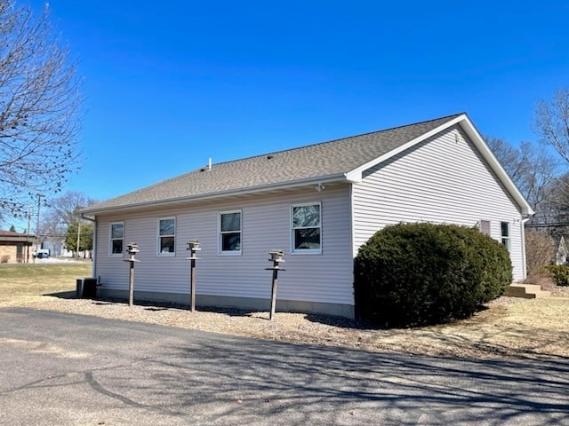 1813 Wilson St, Menomonie, WI for lease - Building Photo - Image 3 of 38
