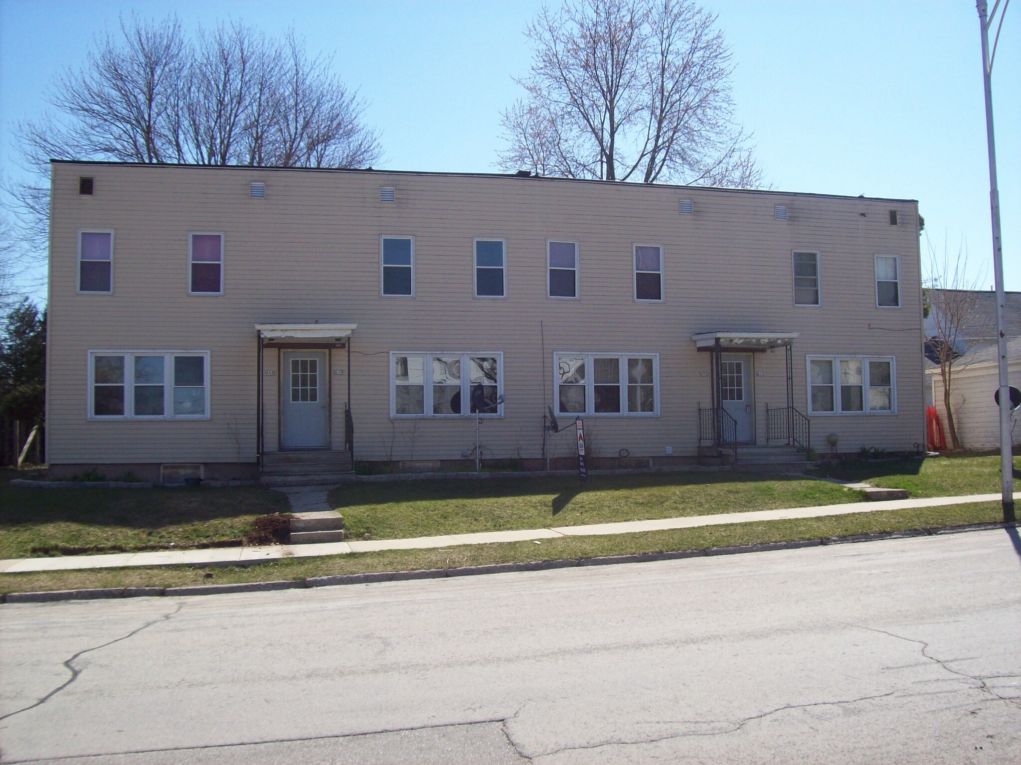 608 5th St, Algoma, WI à vendre Photo du bâtiment- Image 1 de 1