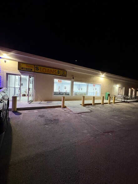 11150 SE Federal Hwy, Hobe Sound, FL à louer - Photo du bâtiment - Image 3 de 3