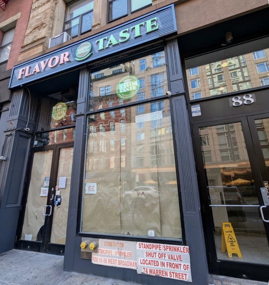 88 W Broadway, New York, NY for lease - Building Photo - Image 2 of 9