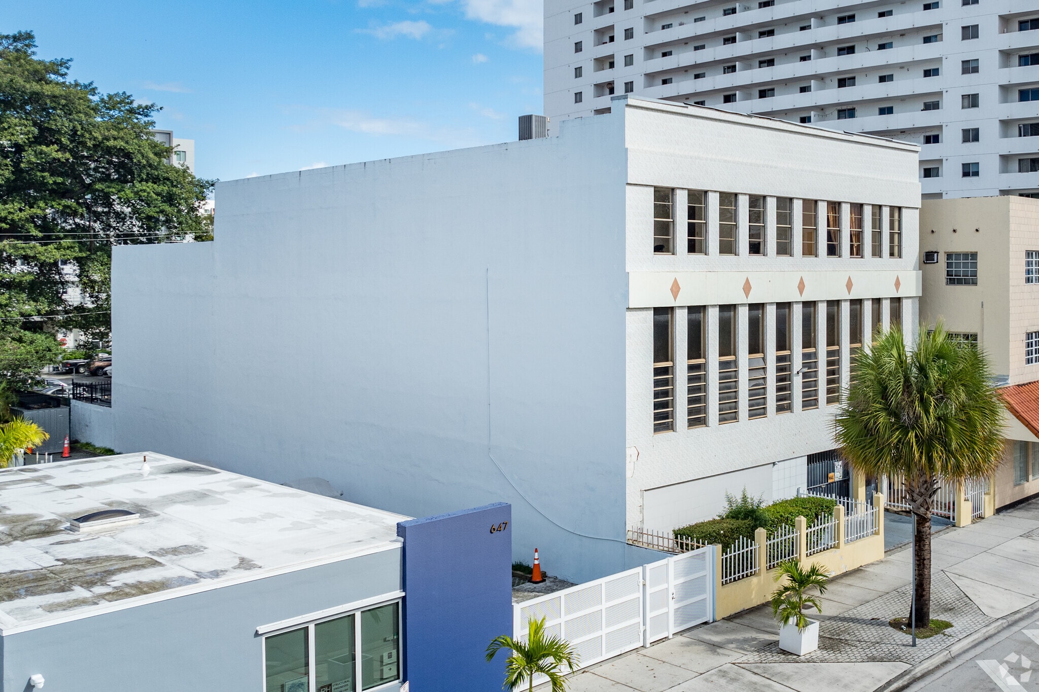 641 W Flagler St, Miami, FL for lease Primary Photo- Image 1 of 4