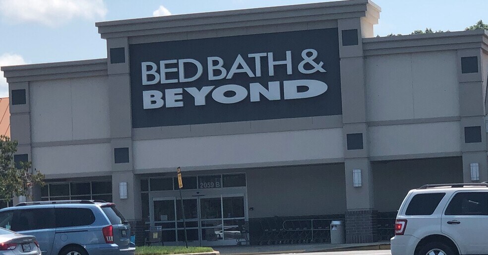 23415 Three Notch Rd, California, MD à louer - Photo du bâtiment - Image 1 de 7