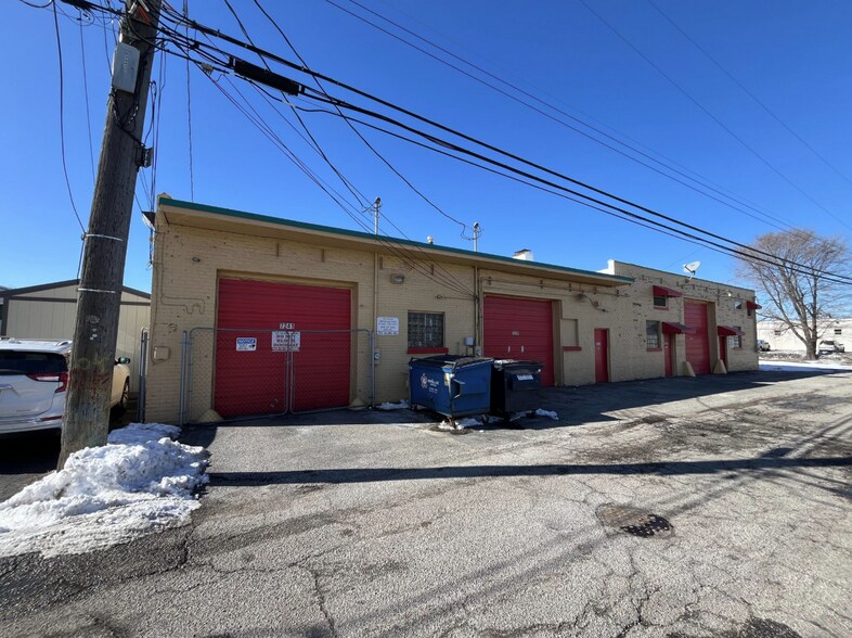 7235-7241 Calumet Ave, Hammond, IN à vendre - Photo du bâtiment - Image 2 de 10