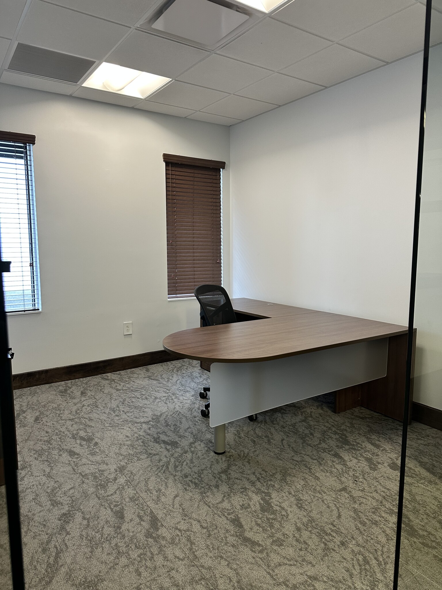 831 W Morse Blvd, Winter Park, FL for lease Interior Photo- Image 1 of 3