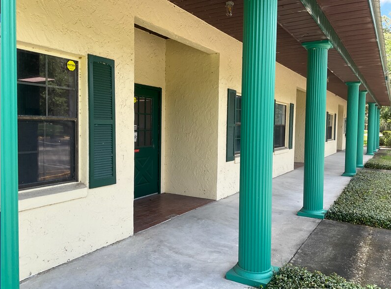 16455 E Highway 40, Silver Springs, FL à louer - Photo du bâtiment - Image 3 de 16