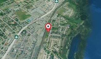 Plus de détails pour 180 Beatty Av NW, Salmon Arm, BC - Terrain à vendre