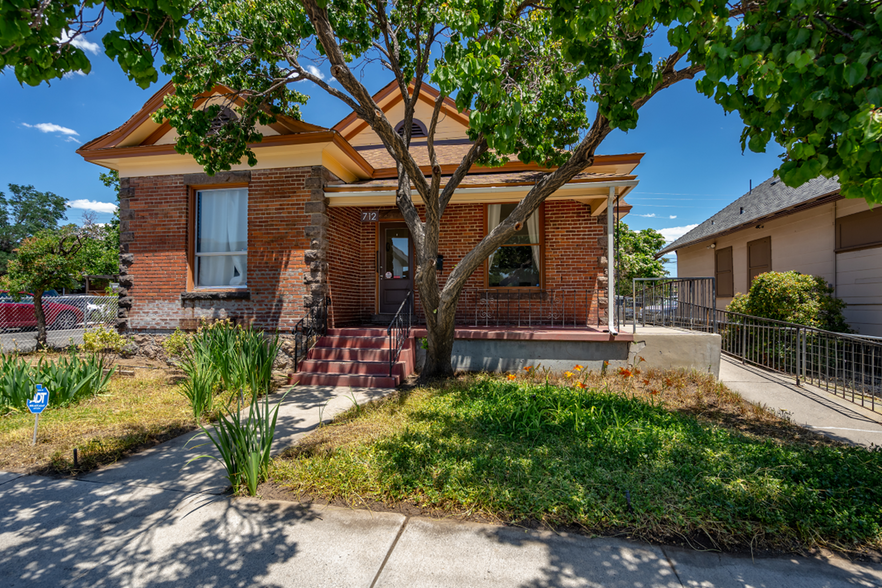 712 S Center St, Reno, NV à vendre - Photo principale - Image 1 de 1