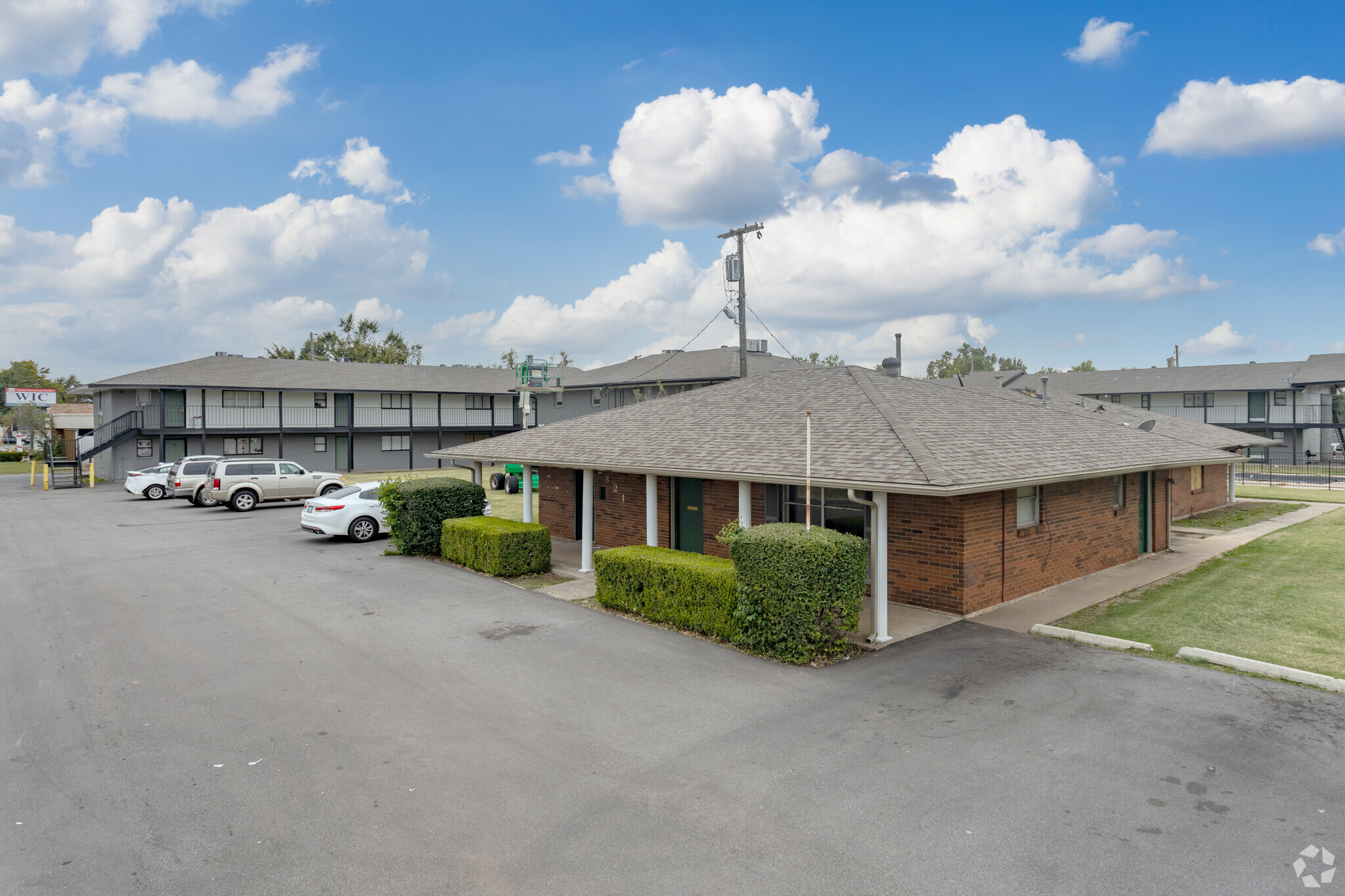 2321 N Meridian Ave, Oklahoma City, OK for sale Primary Photo- Image 1 of 12