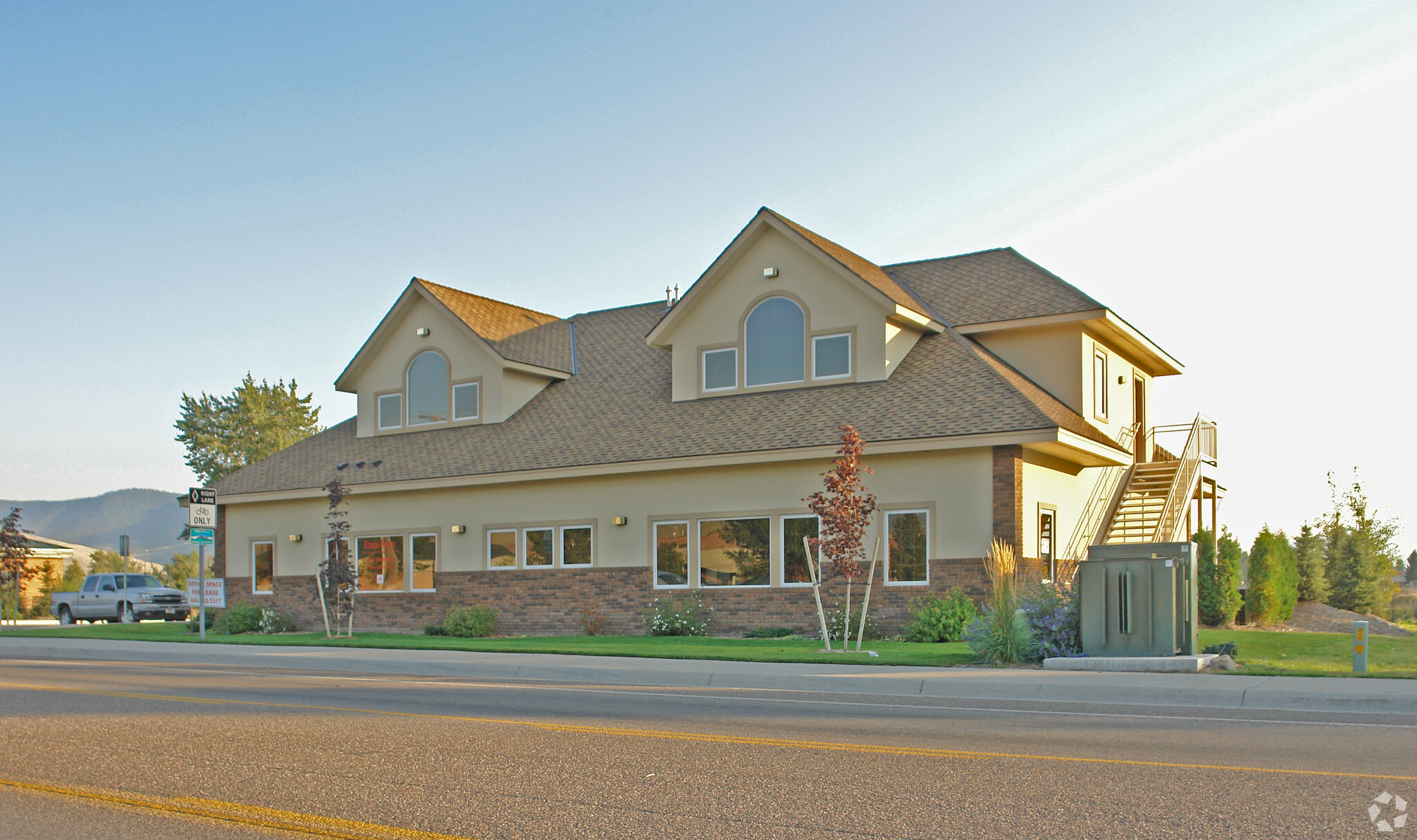 2419 Mullan Rd, Missoula, MT à vendre Photo principale- Image 1 de 1