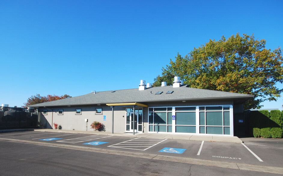 91410 N Coburg Industrial Way, Eugene, OR for sale - Building Photo - Image 1 of 1