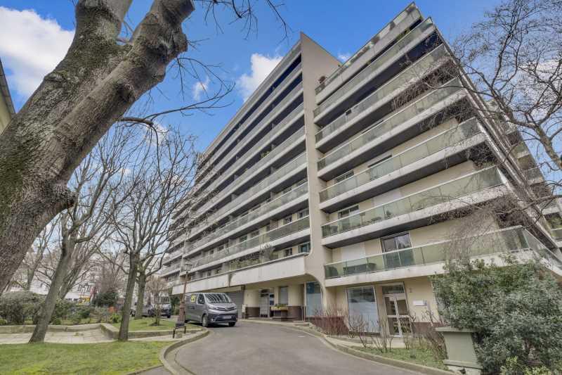 Bureau dans Paris à vendre - Photo du bâtiment - Image 1 de 1