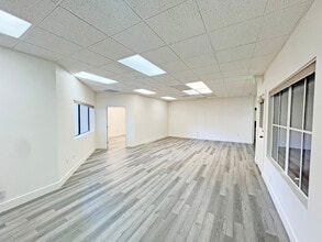 418 Chapala St, Santa Barbara, CA à louer Photo intérieure- Image 2 de 9