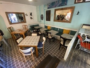 Retail in Barcelona, Barcelona for lease Interior Photo- Image 1 of 7