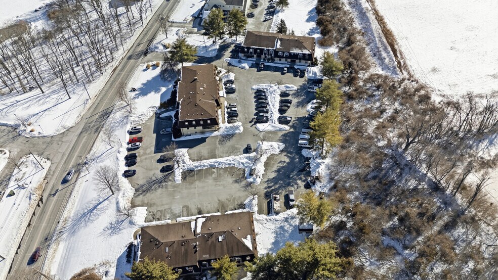 Sparta Medical Complex portefeuille de 3 propriétés à vendre sur LoopNet.ca - Photo du bâtiment - Image 3 de 7