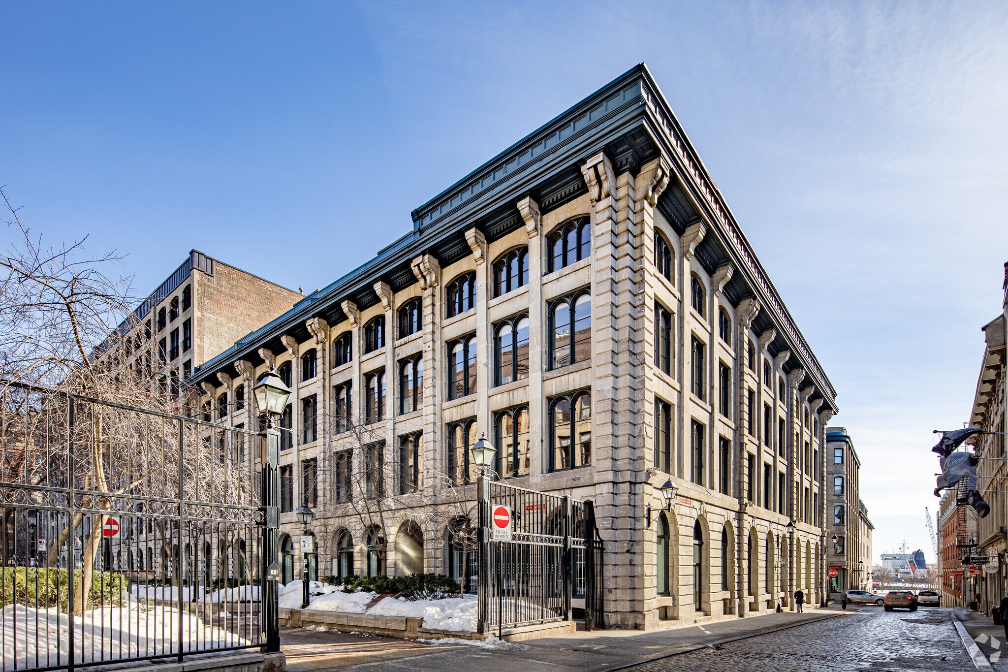 85 Rue Saint-Paul W, Montréal, QC for sale Building Photo- Image 1 of 1