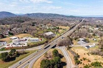7626 Cavalier Way, Connellys Springs, NC à louer Photo intérieure- Image 1 de 26