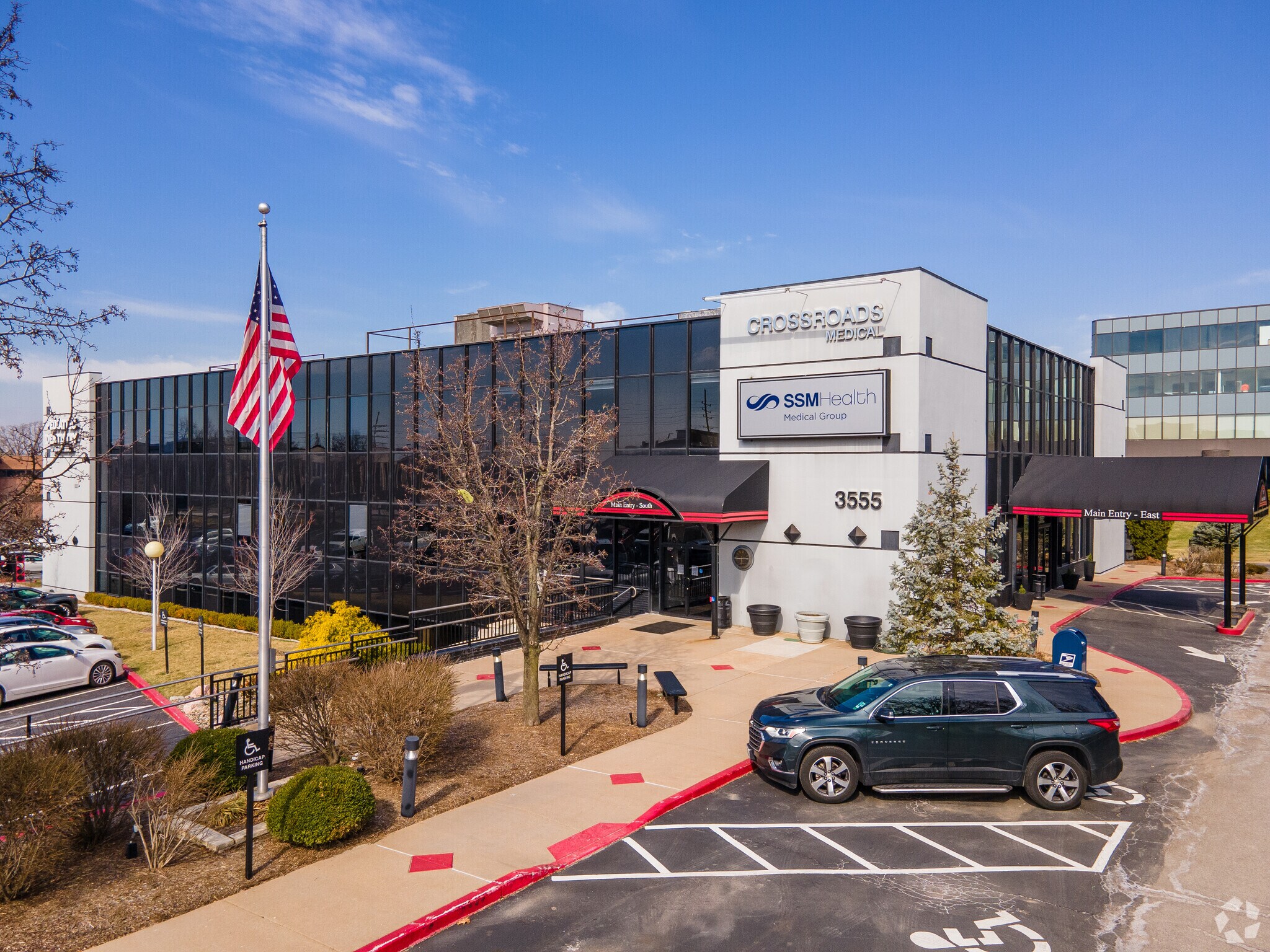 3555 Sunset Office Dr, Sunset Hills, MO for lease Building Photo- Image 1 of 7