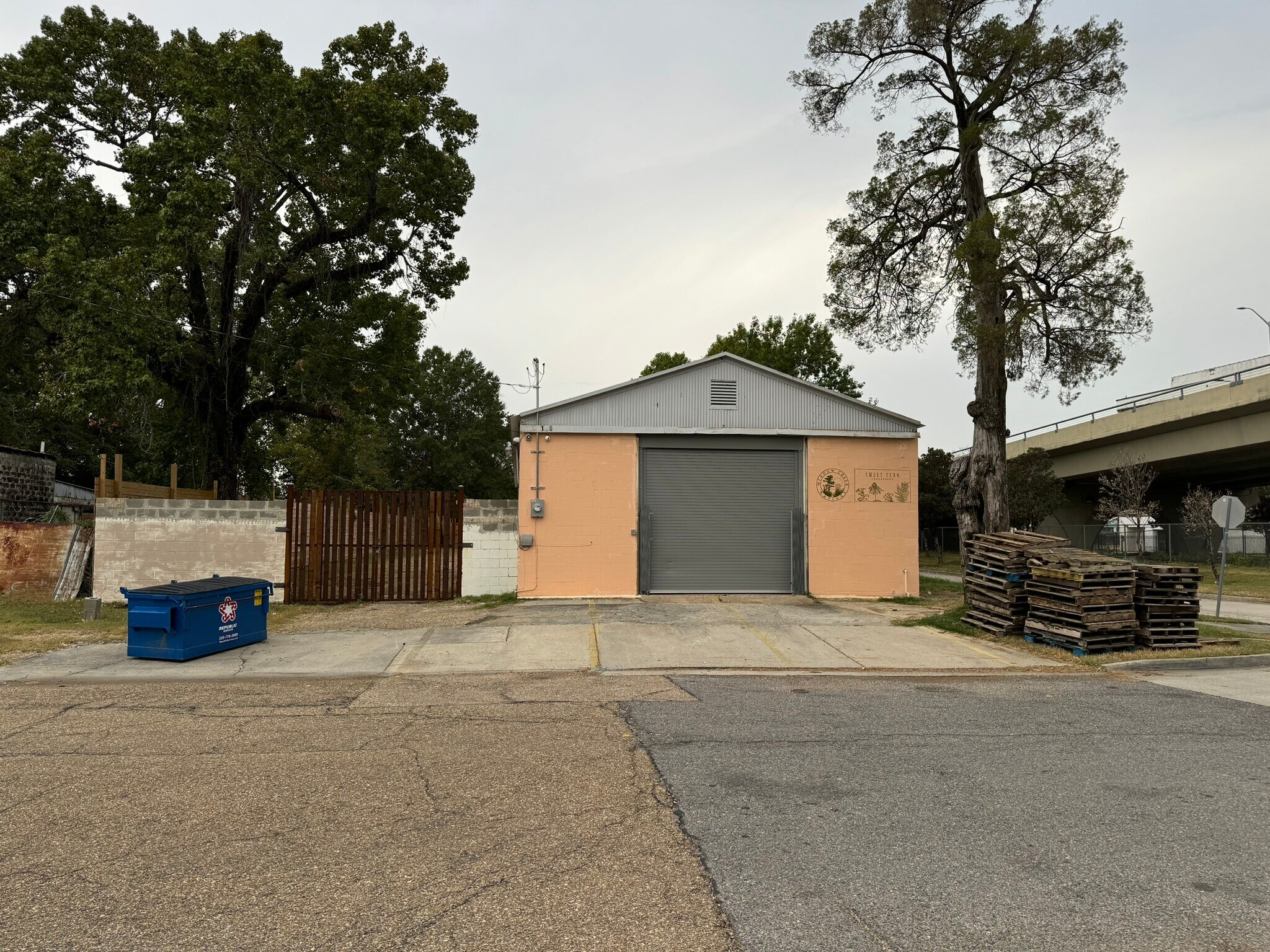 120 S 14th St, Baton Rouge, LA à vendre Photo du bâtiment- Image 1 de 11