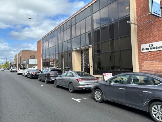 222 Williams Ave S, Renton, WA à louer - Photo du bâtiment - Image 3 de 5