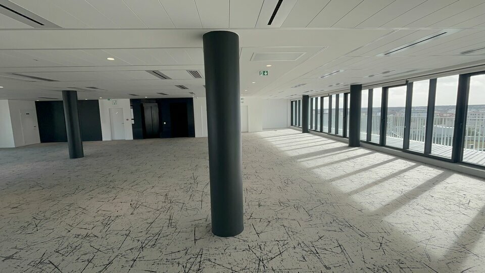 Bureau dans Montigny-le-Bretonneux à vendre Photo intérieure- Image 1 de 13