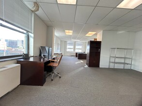 175 Main St, White Plains, NY for lease Building Photo- Image 2 of 5