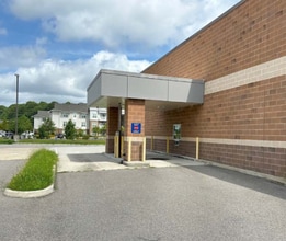 13554 Carrollton Blvd, Carrollton, VA for lease Interior Photo- Image 2 of 5