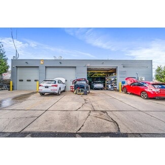 Plus de détails pour 15 Windsor Ct, Mineola, NY - Industriel à vendre