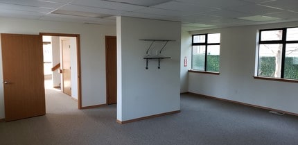 7807 Pacific Ave, Tacoma, WA for lease Interior Photo- Image 1 of 3