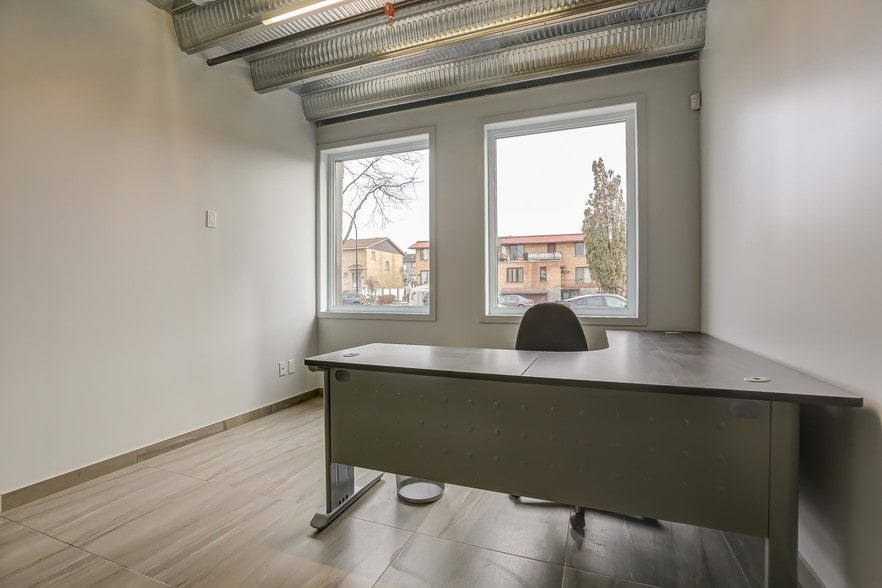 4463 Boul des Grandes-Prairies, Montréal, QC for lease - Other - Image 2 of 5