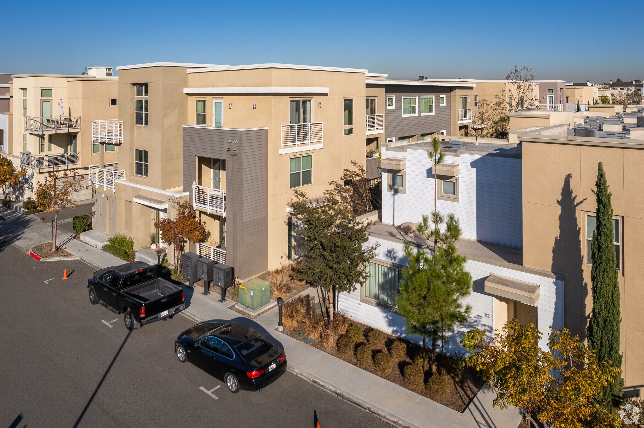 612-620 E Carson St, Carson, CA for lease Primary Photo- Image 1 of 14