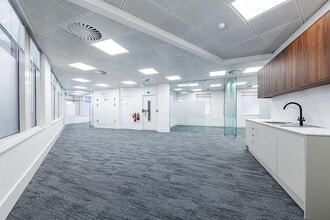 66 Buckingham Gate, London for lease Interior Photo- Image 2 of 5