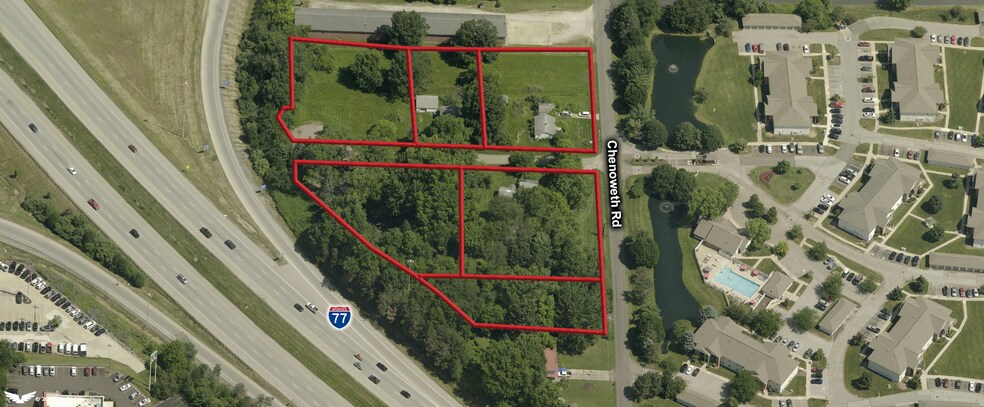 3020 Chenoweth Rd, Akron, OH à vendre - Photo du bâtiment - Image 2 de 3