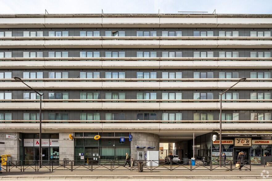 Bureau dans Ivry-sur-Seine à louer - Photo du bâtiment - Image 3 de 6