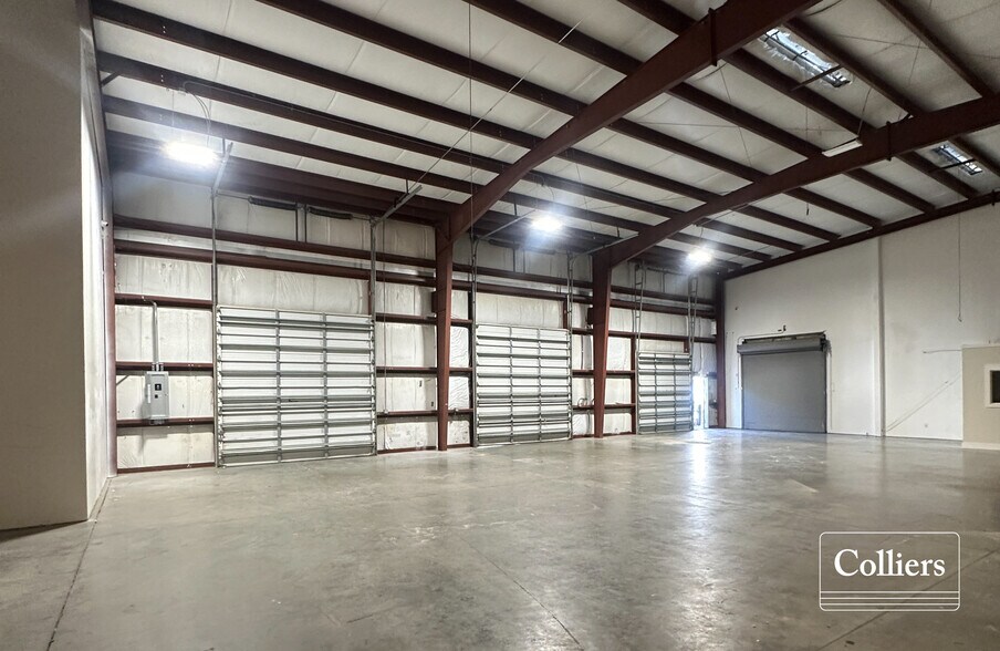 5 Enterprise Ln, Hilton Head Island, SC à louer - Photo du bâtiment - Image 3 de 13