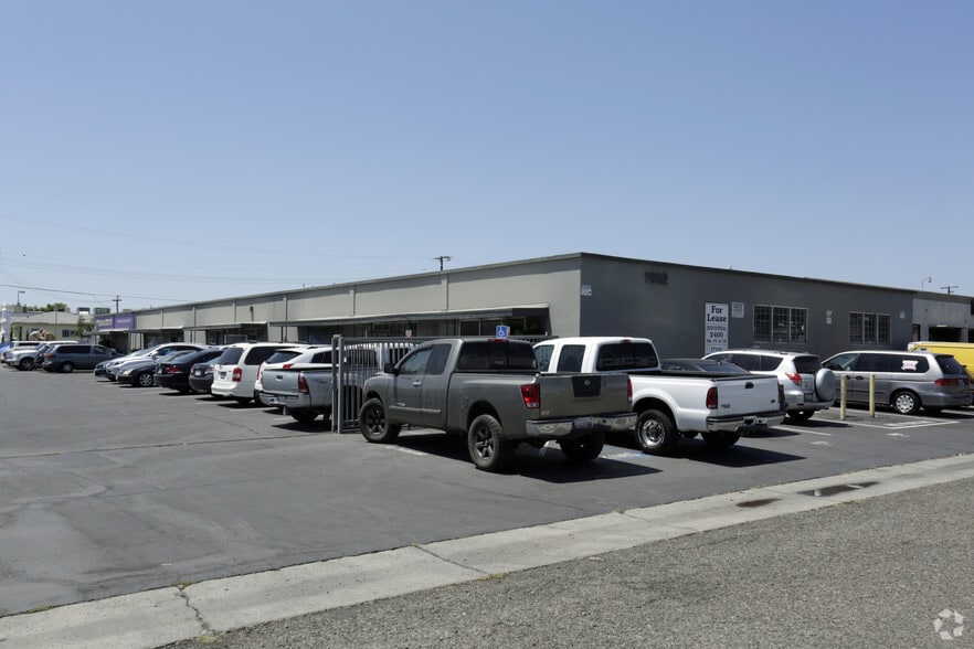 1602 N Susan St, Santa Ana, CA for sale - Primary Photo - Image 1 of 4