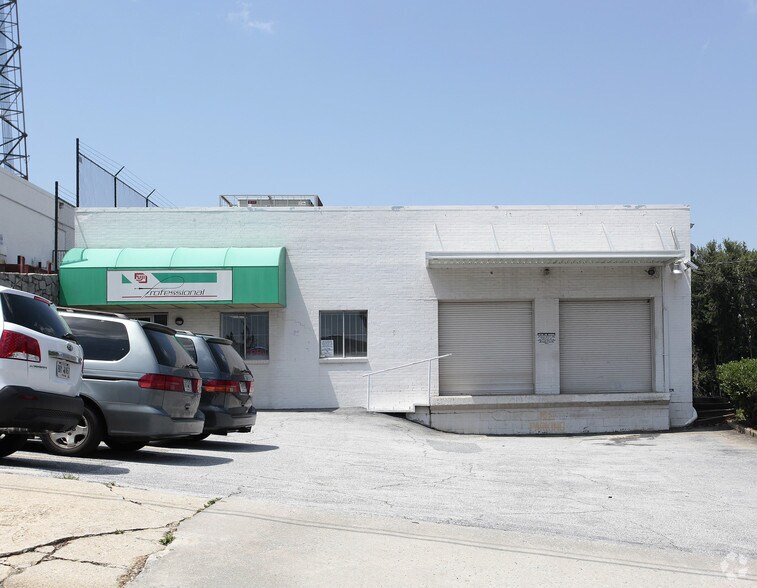 667 11th St NW, Atlanta, GA à louer - Photo du bâtiment - Image 2 de 6