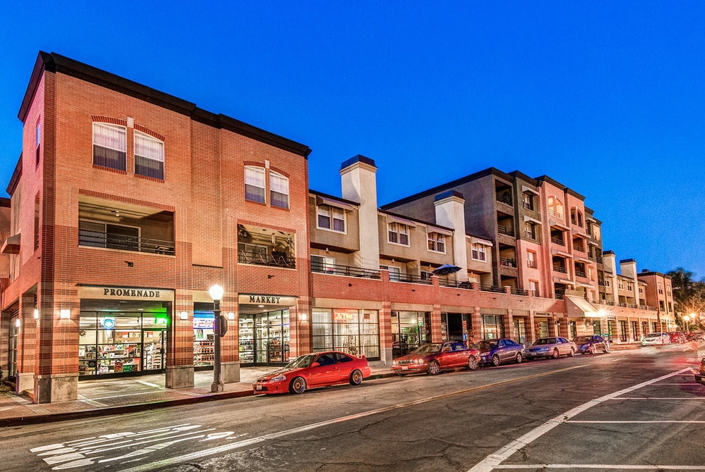 141 W Wilshire Ave, Fullerton, CA for lease Primary Photo- Image 1 of 3