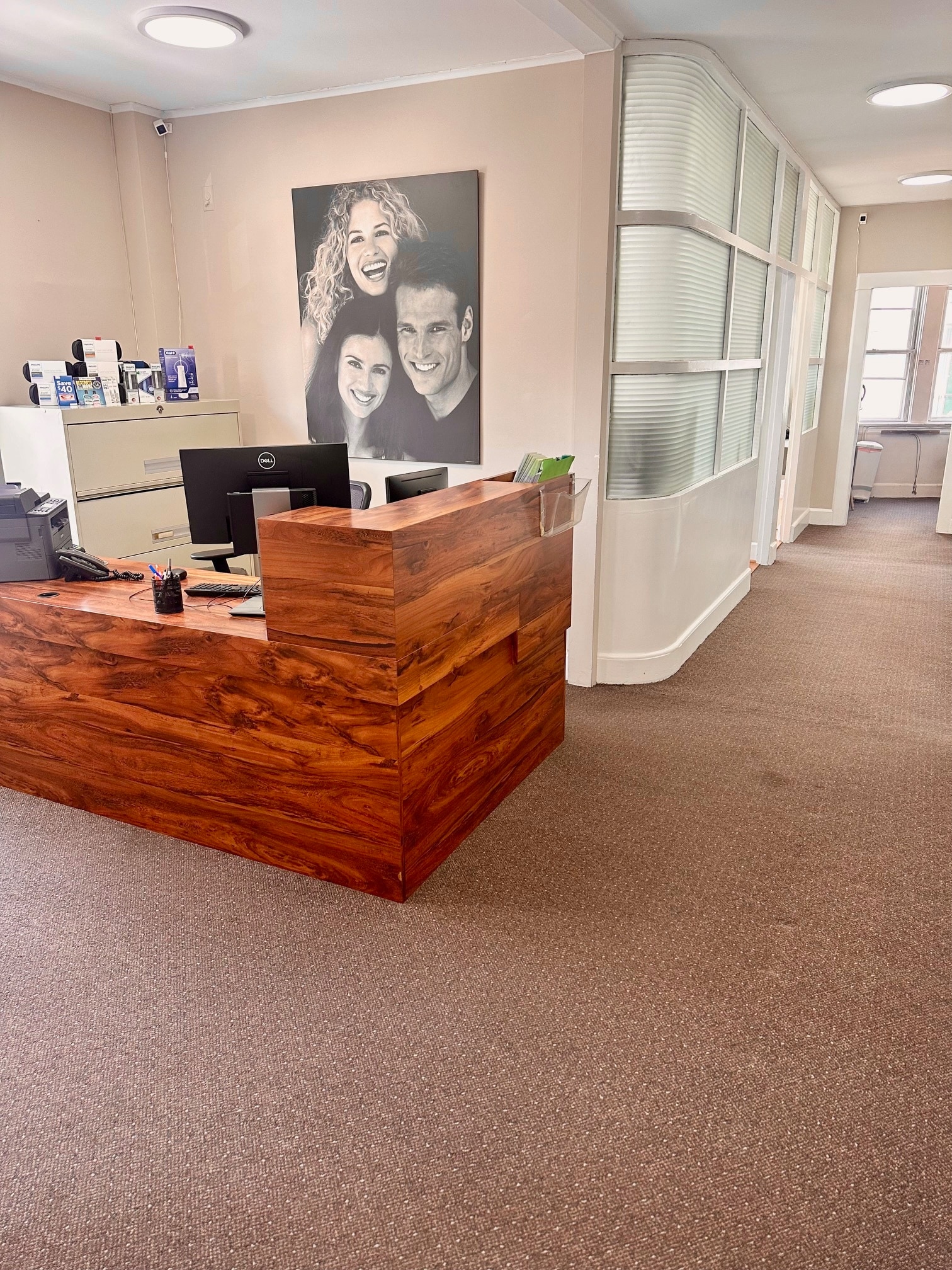 696 Anderson Ave, Cliffside Park, NJ for lease Interior Photo- Image 1 of 10