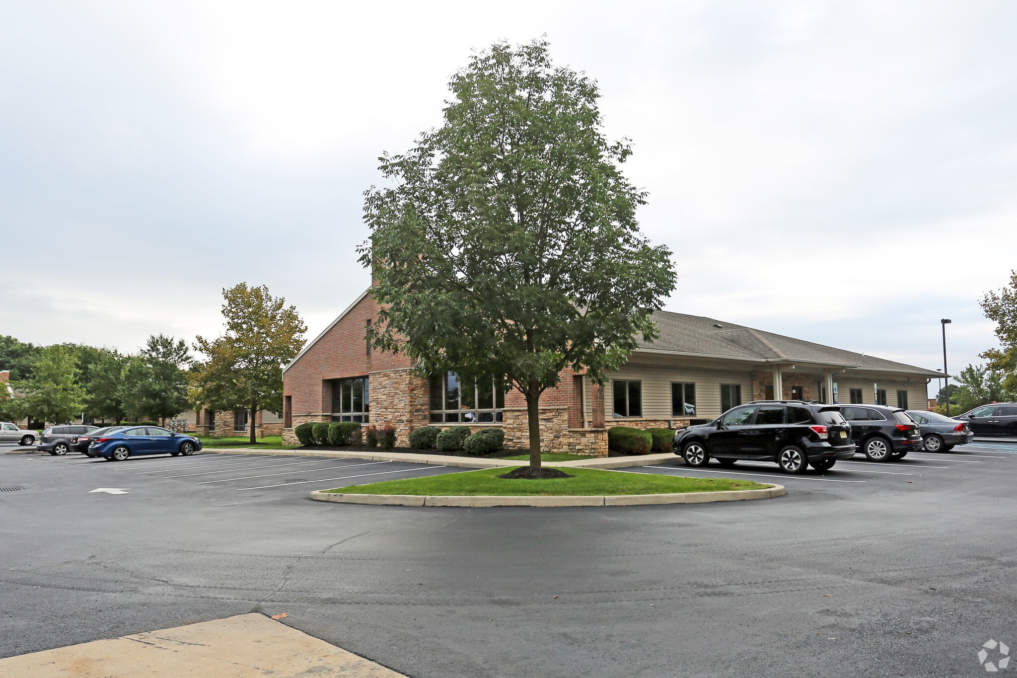 740 Marne Hwy, Moorestown, NJ à louer Photo du bâtiment- Image 1 de 13