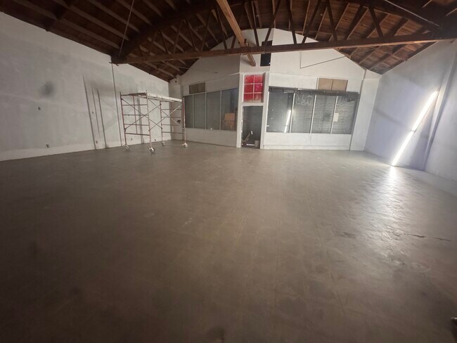 More details for 2636 N Figueroa St, Los Angeles, CA - Retail for Lease