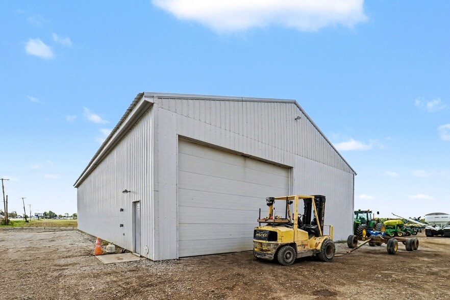 4685 W US Route 20, Gibsonburg, OH for sale - Building Photo - Image 3 of 48
