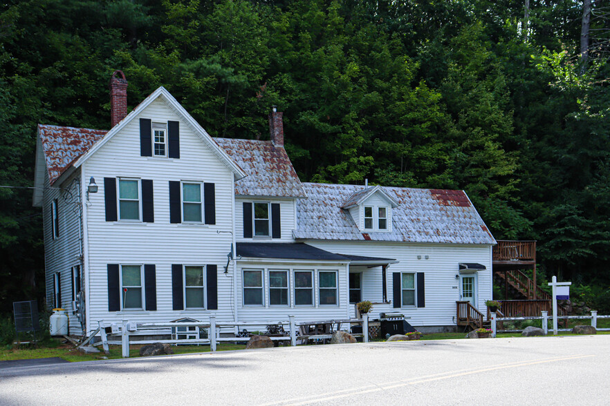 843 Western Ave, Henniker, NH à vendre - Photo principale - Image 1 de 1