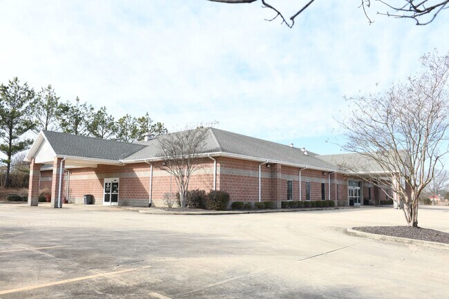 More details for 2089 Southridge Dr, Tupelo, MS - Office for Sale